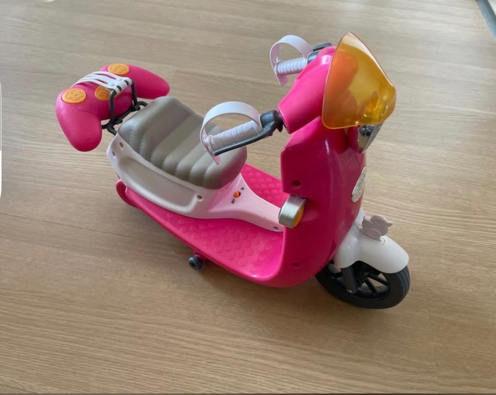 Baby born skūtr