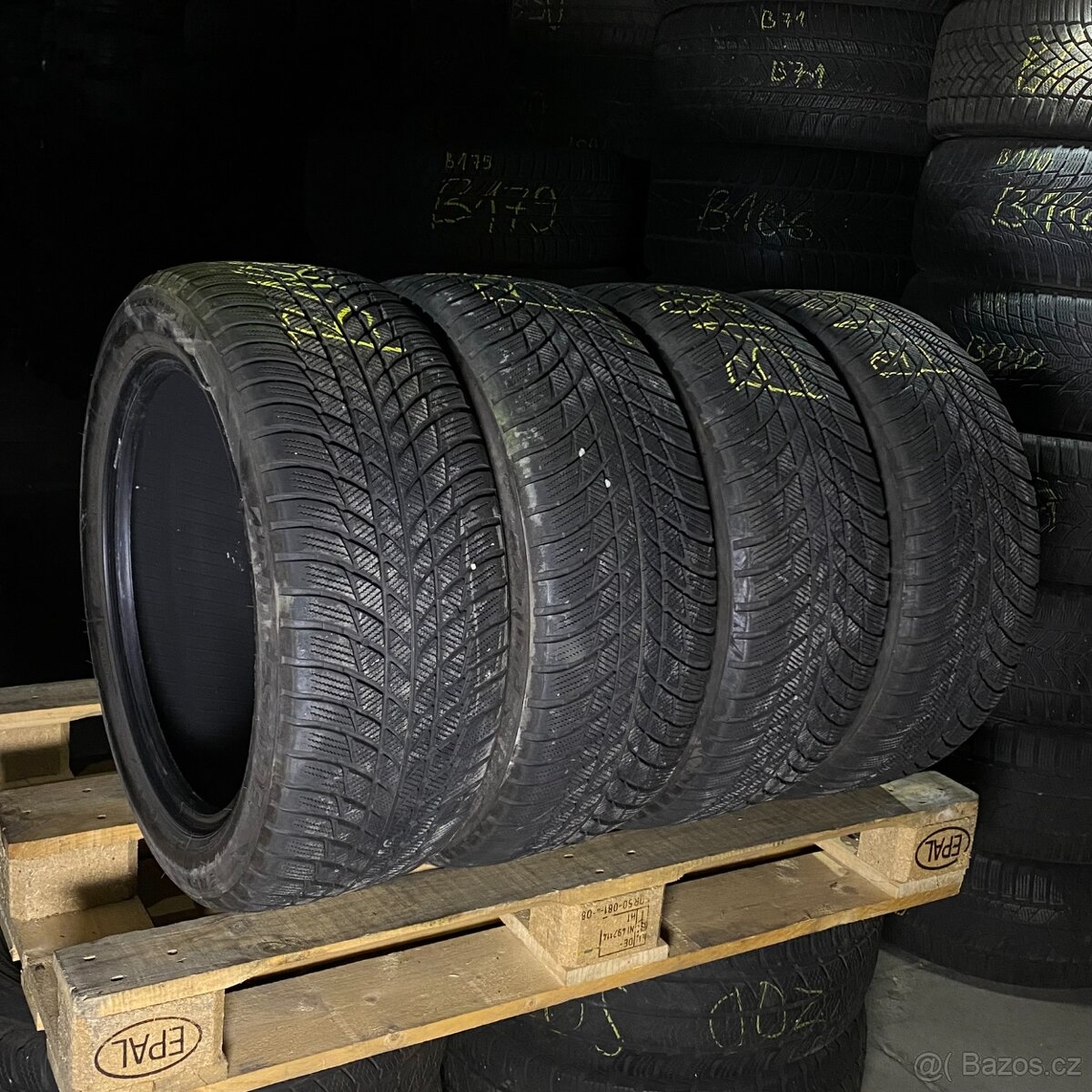 Zimní pneu 225/50 R18 95H Bridgestone RF 6mm