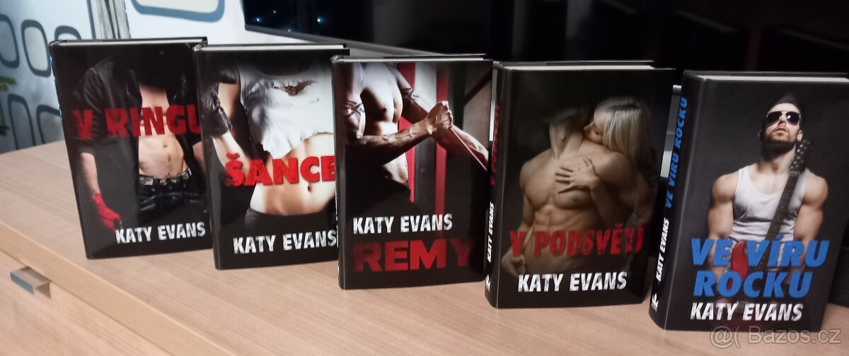 Katy Evans - série V ringu