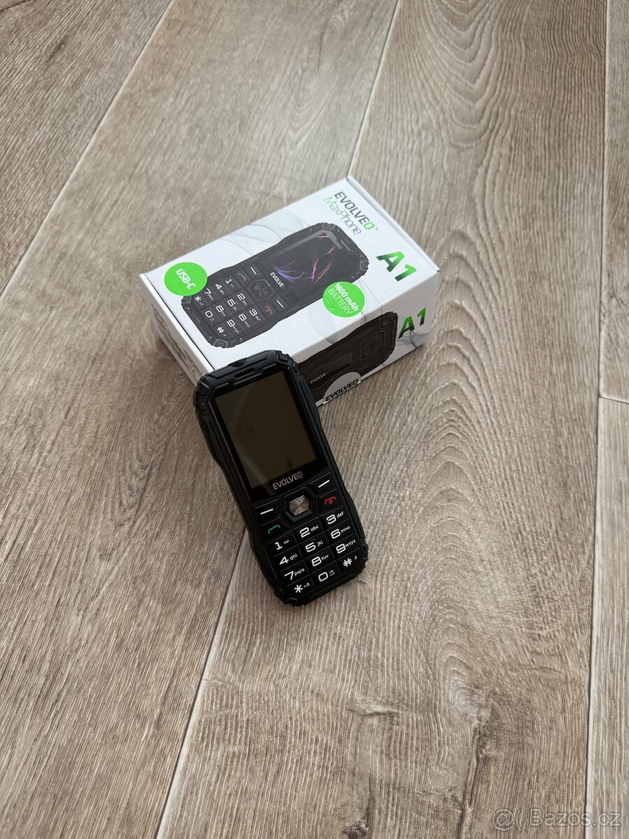 Evolveo MaxPhone A1