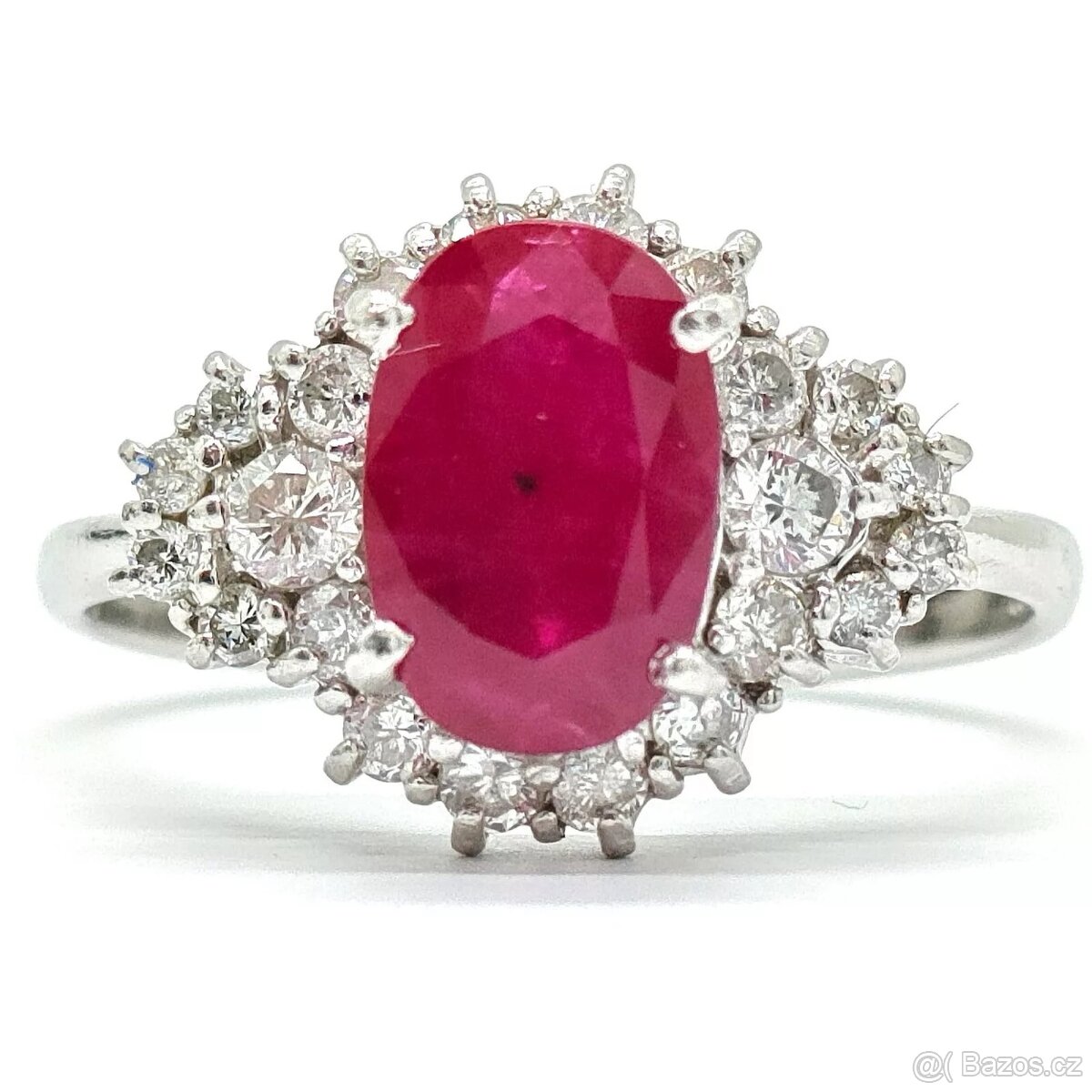 LUXUSNÍ PLATINOVÝ DIAMANTOVÝ PRSTEN S RUBÍNEM