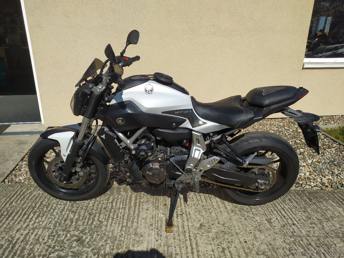 Yamaha MT-07-2015