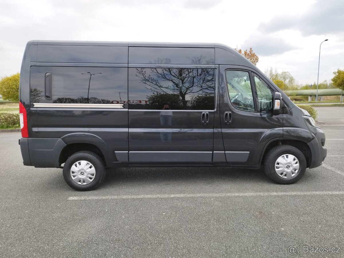 Peugeot Boxer 9 míst 2,0 HDI L2H2
