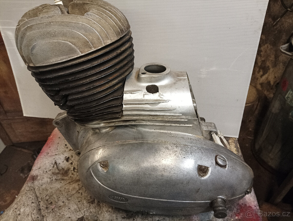motor jawa 250/559