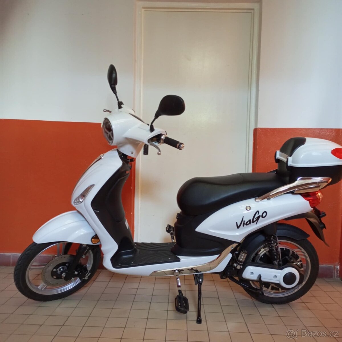 Elektroskútr Viago Riga 1000W bez ŘP