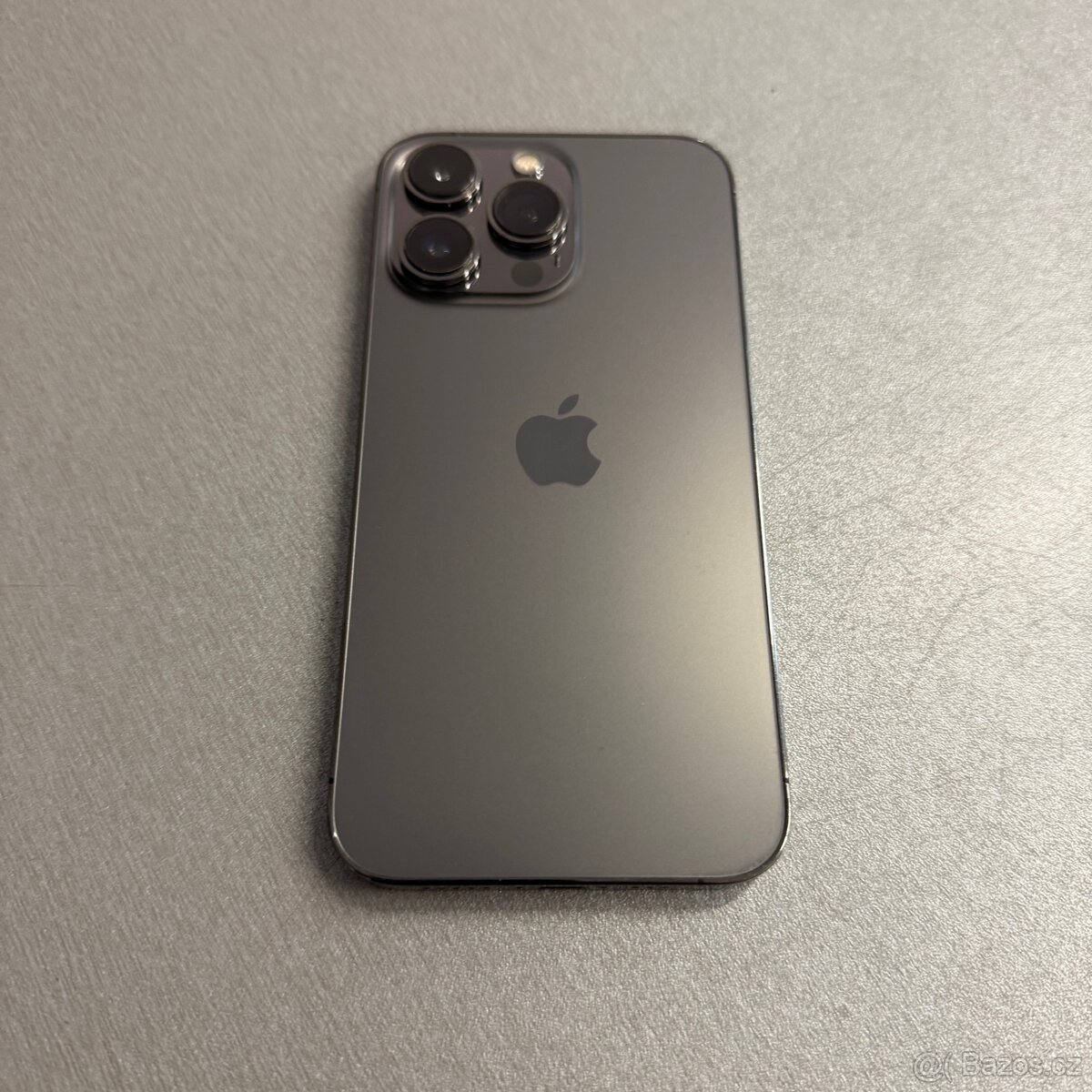 iPhone 13 Pro 512GB graphite, pěkný stav, 12 měsíců záruka