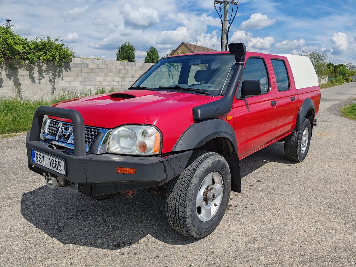 Nissan Navara/ 87 000 km / TOP úprava