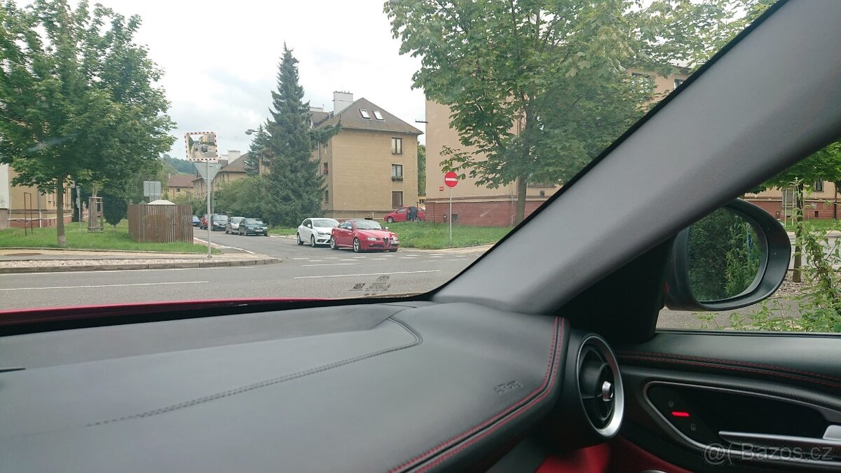 Nabídka služeb Mentora L17 a Mentora 18+ Východní Čechy