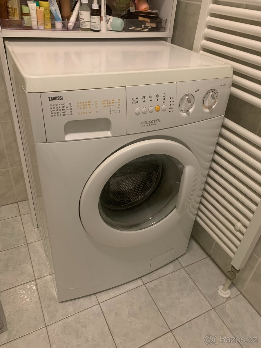 Prodám pračku Zanussi FAE825V (AQUACYCLE Electronic)