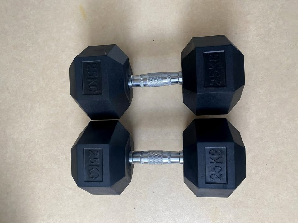 šestihranné činky 2x25kg (NOVÉ) - HEXA