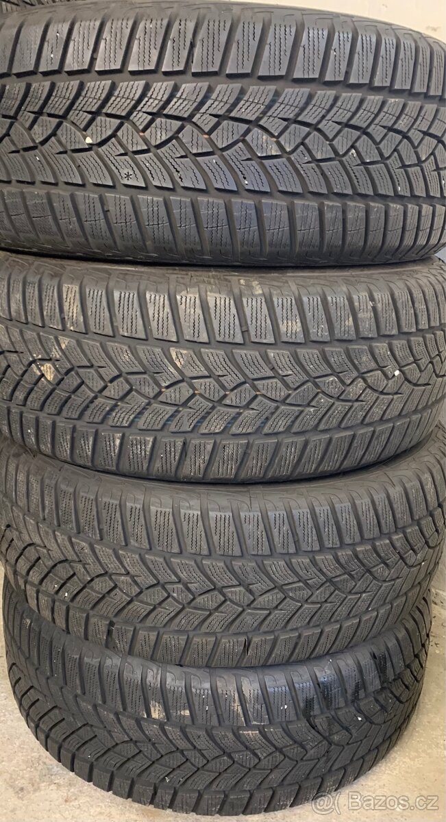 4x Pneu Goodyear 225/55/R17, zimní