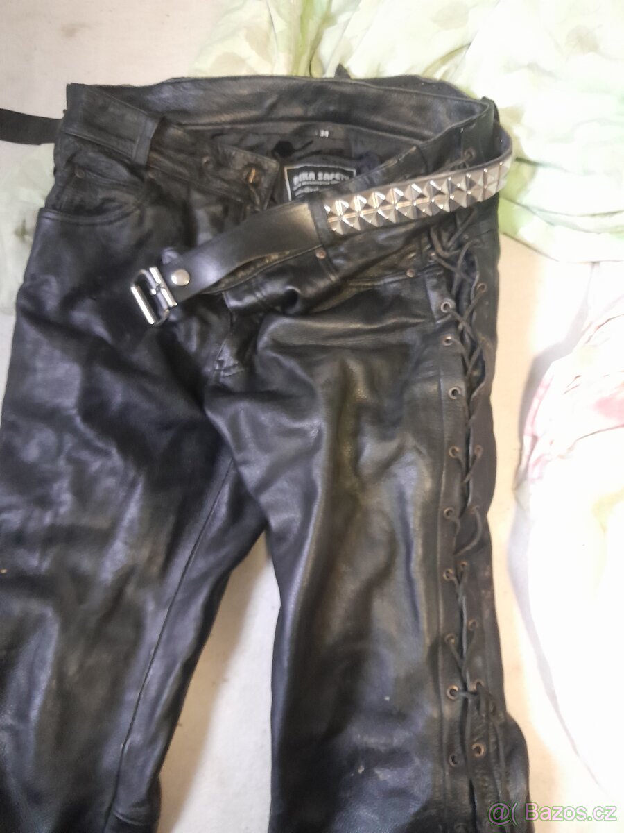 Kožené moto kalhoty