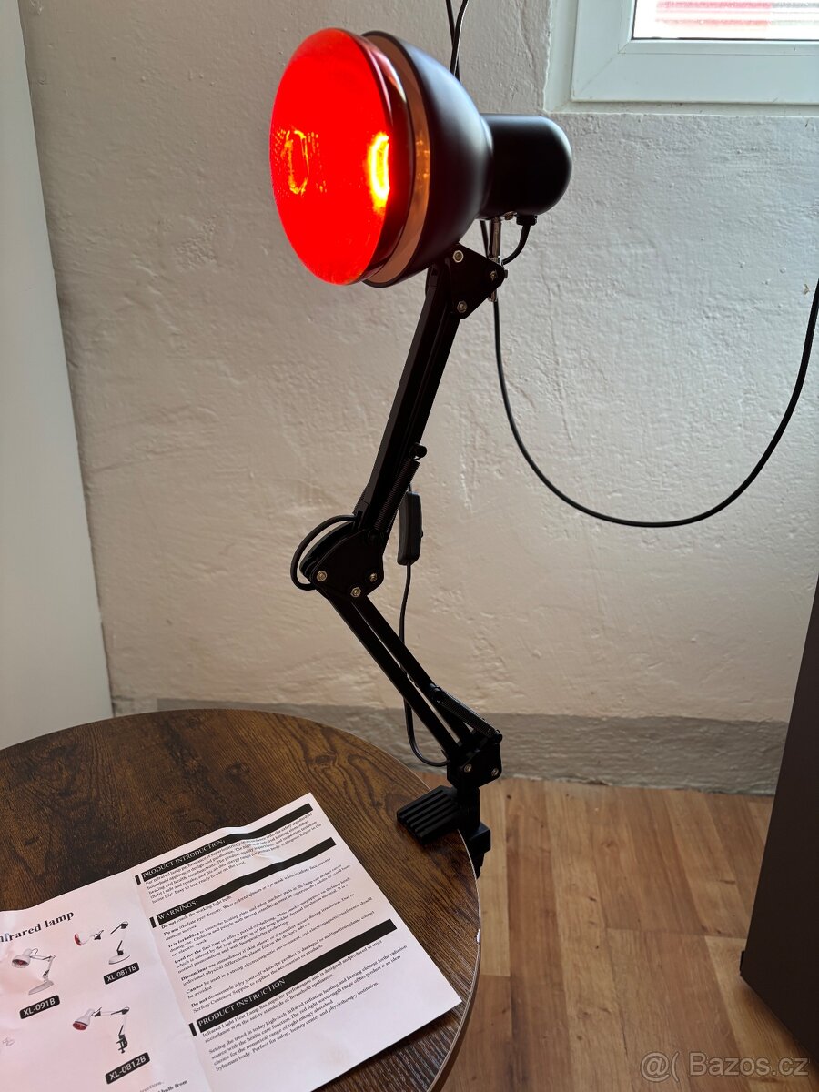 Infračervená lampa