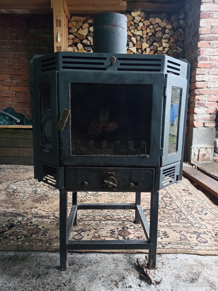 Prodám krbovou vložku