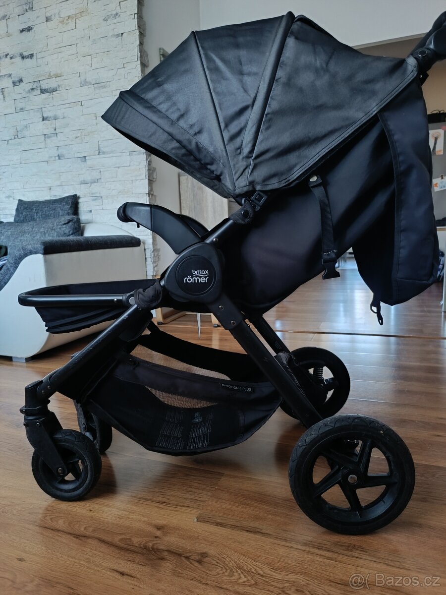 Sportovní kočárek Britax b motion 4+