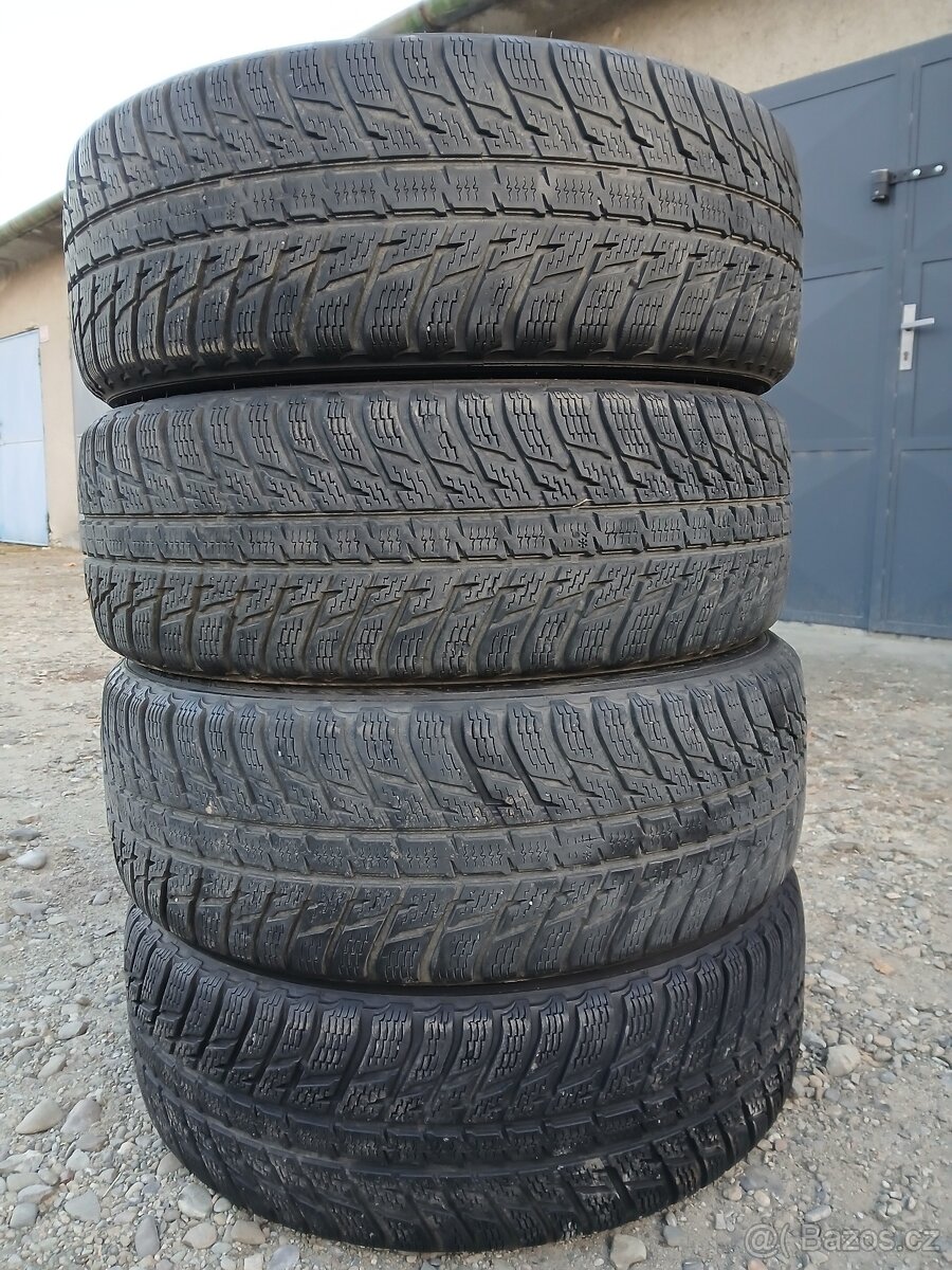4x zimni nokian 225/60 R17 XL, dezen 6mm