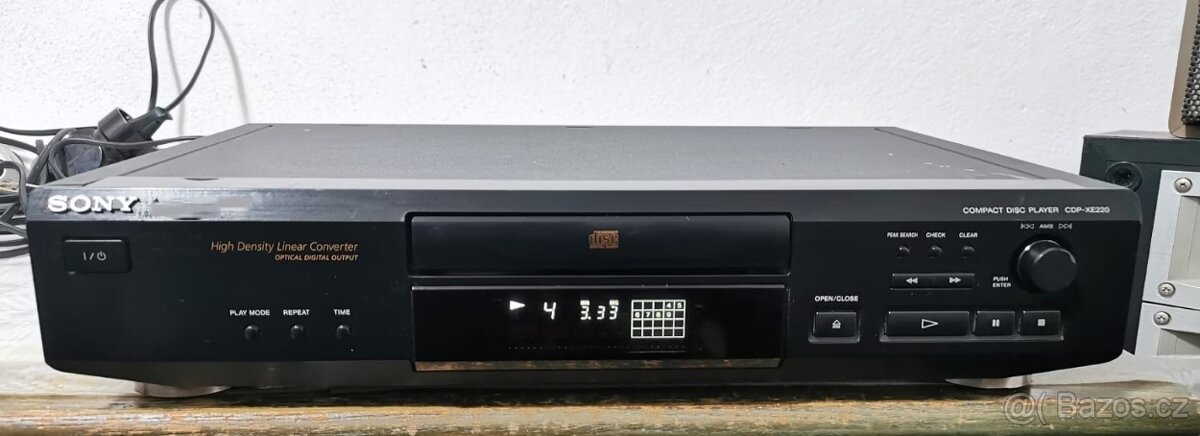 Sony CDP XE 220