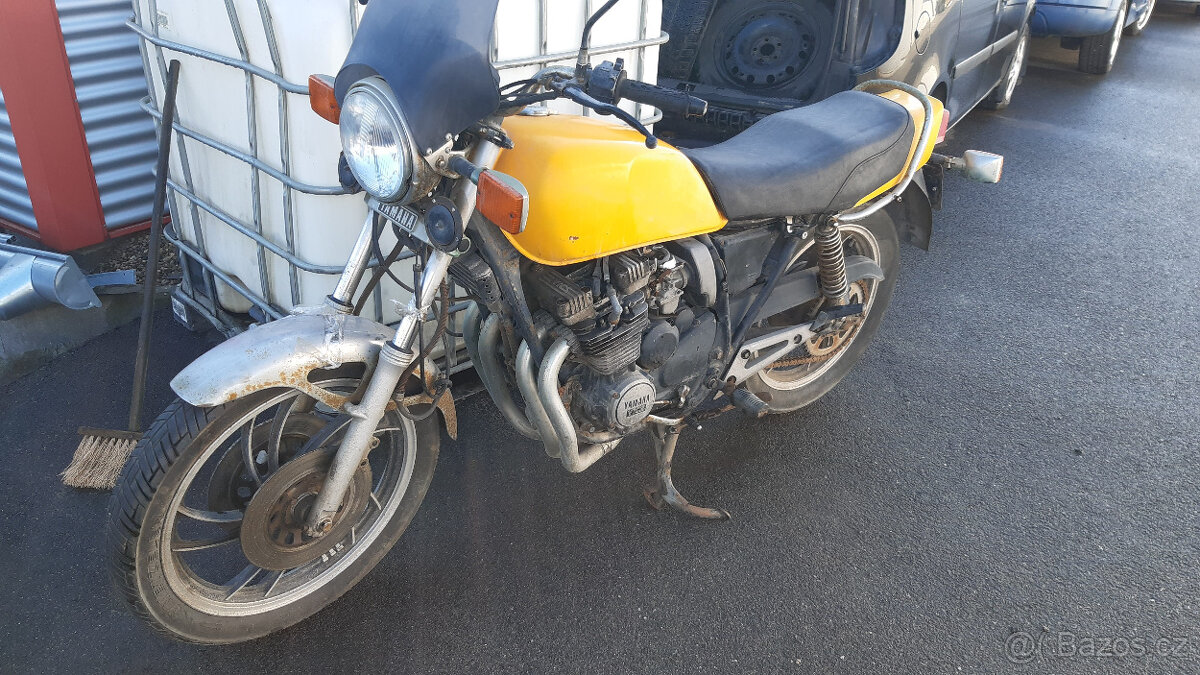 YAMAHA XJ 550 1990 37kW - dily nebo cela