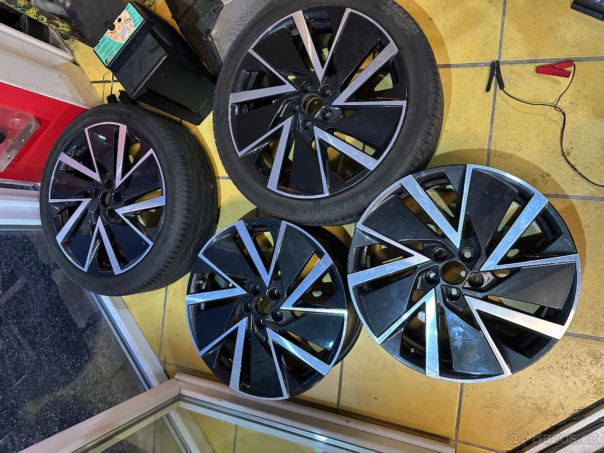 Alu kola Škoda Kamiq r18