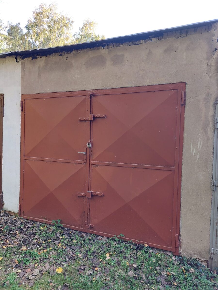 Prodám garáž v Kolíně