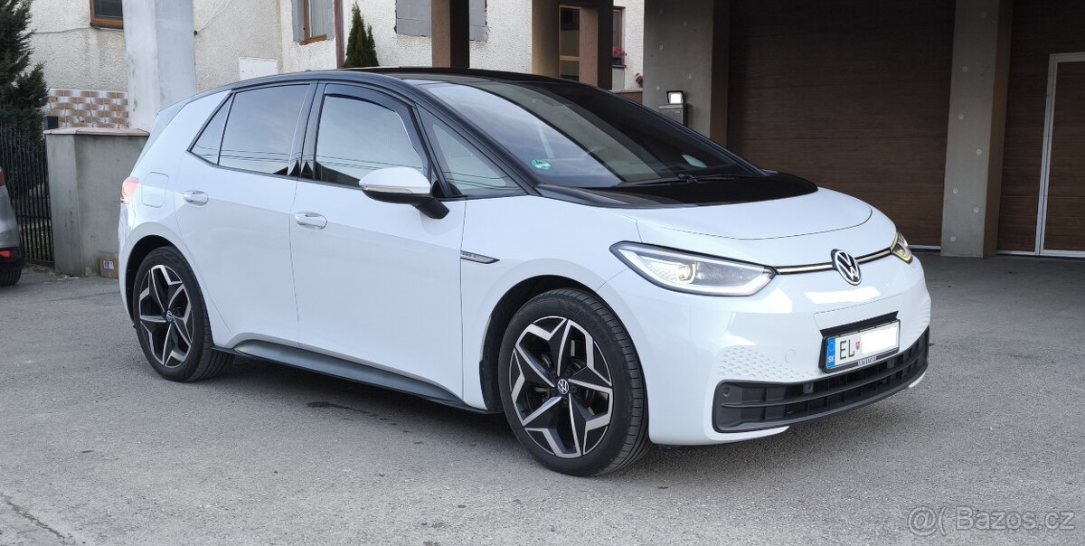 VW ID.3 Pro S 150kw, 77 kWh baterie, TČ, LED MATRIX, kamera