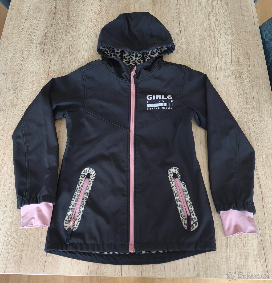 Dívčí softshellová bunda, vel. 9 let