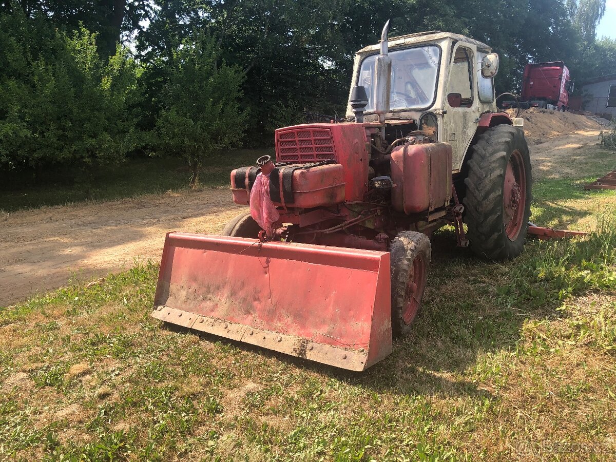 Traktobagr Bělorus na náhradní díly