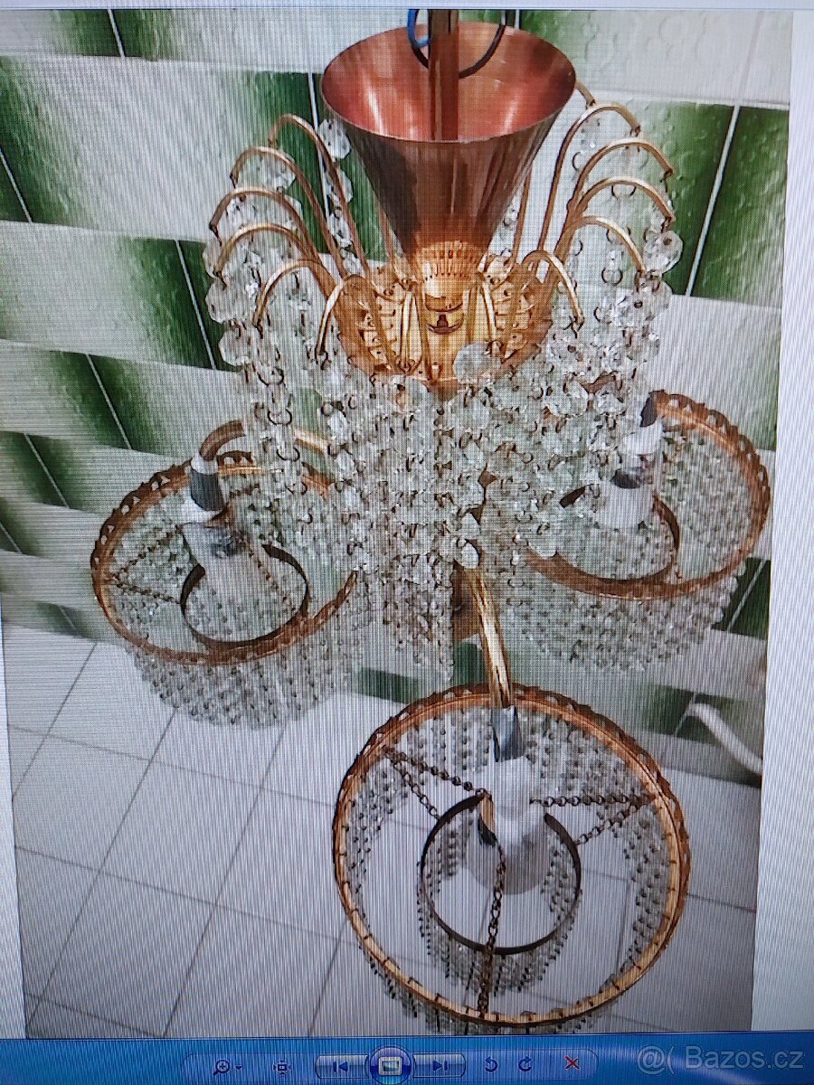 Křišťálový lustr