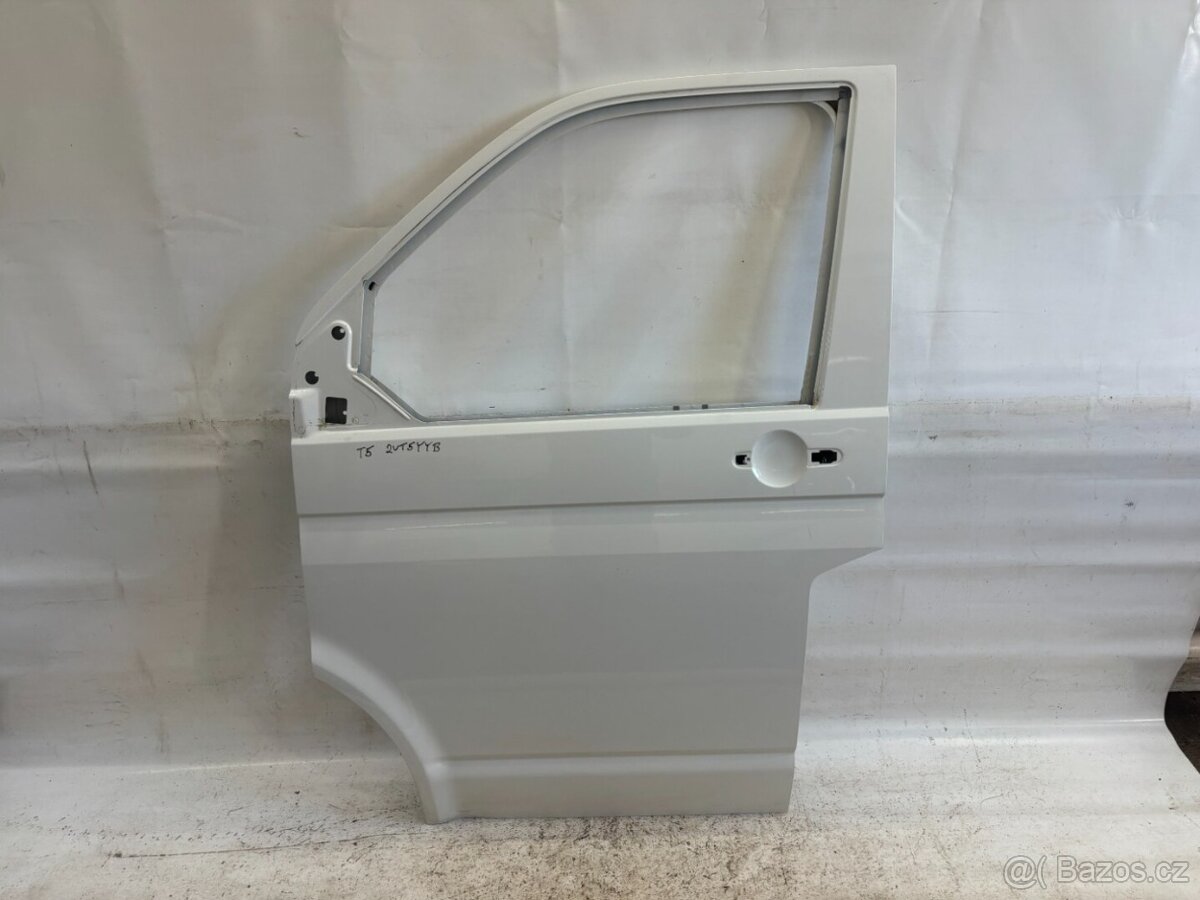Přední levé dveře VW T5, T6 bílá