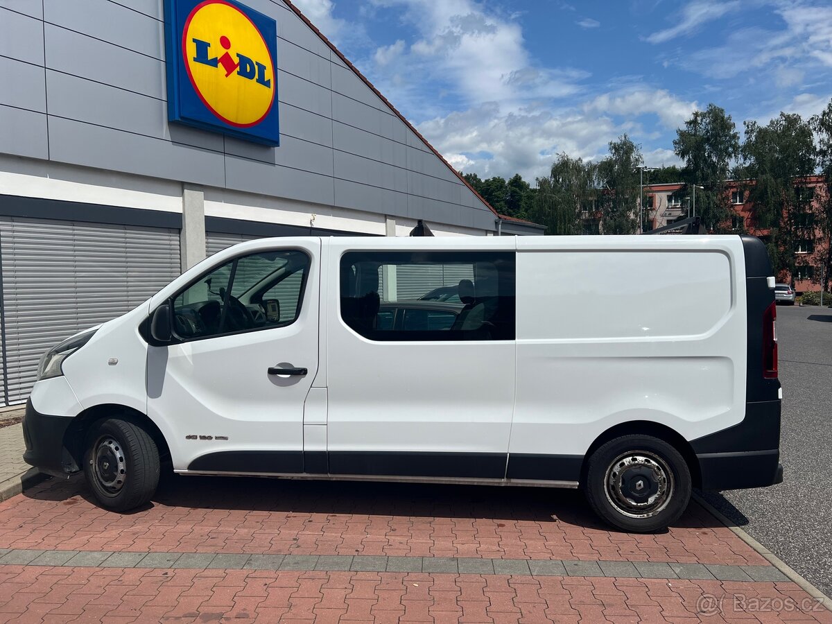 Renault Trafic 2016 / long / semi-passenger / 1.6 DCI