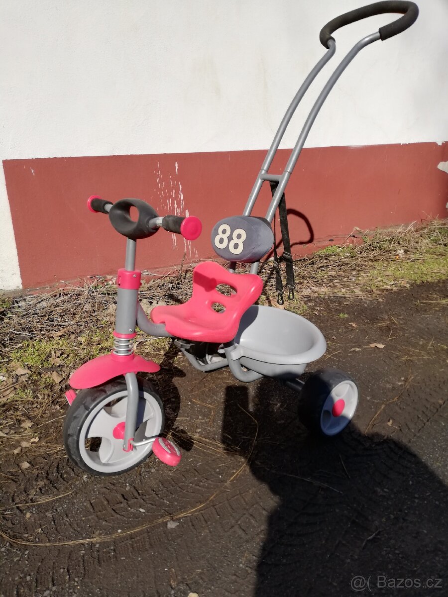Dětská tříkolka