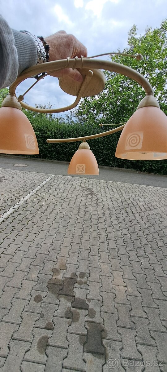 Stropní svítidlo