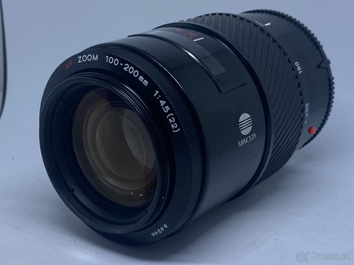 Minolta AF Zoom 100–300mm f/4.5 – výborný stav