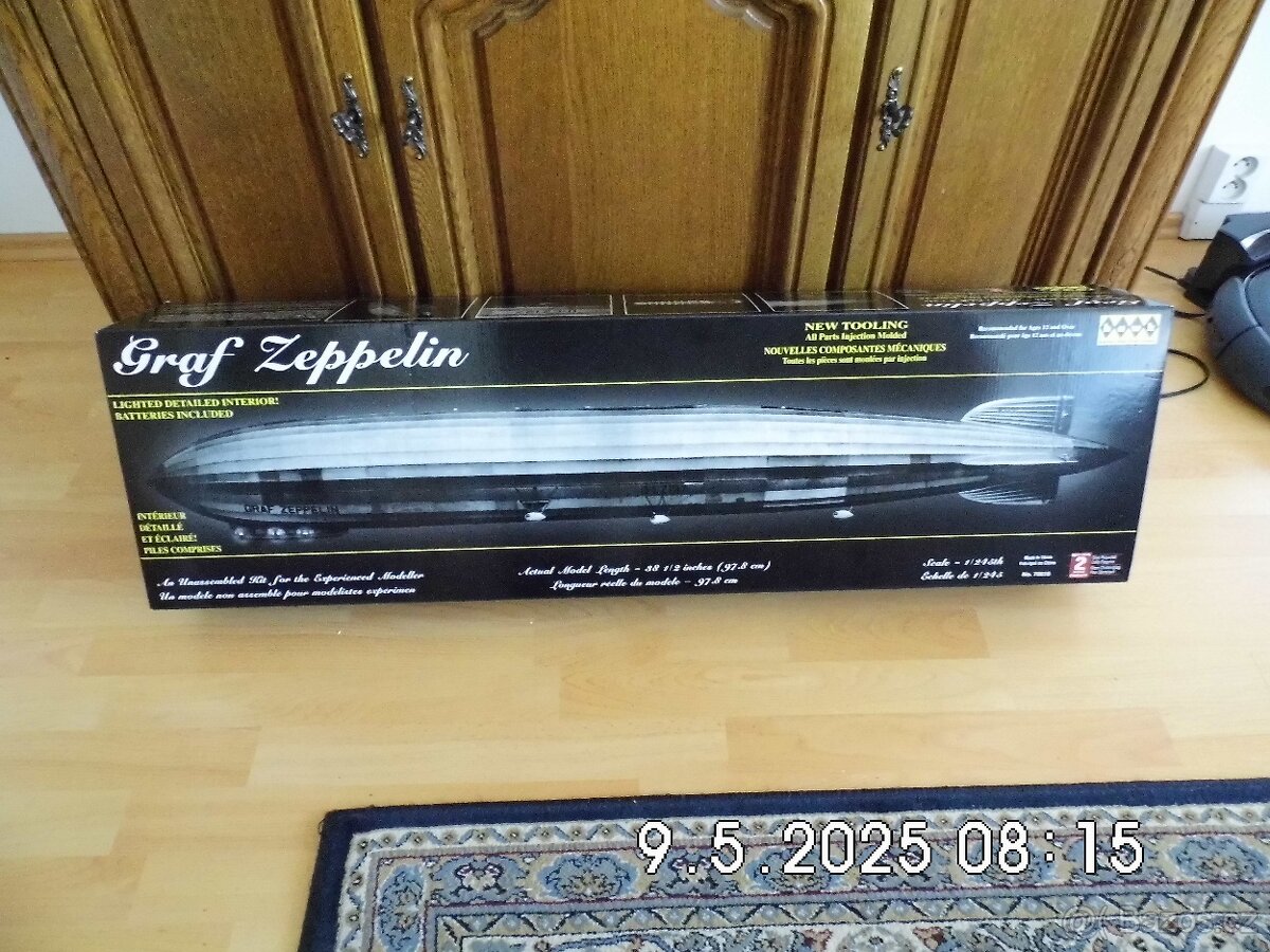 plastový slepovací model vzducholodě LZ 127
