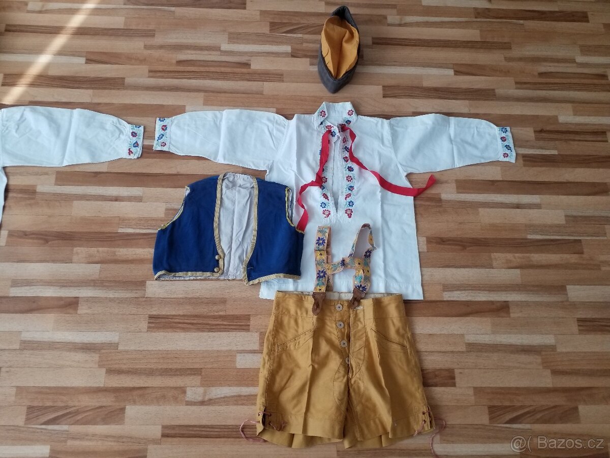 Dětské chlapecké lidové kroje