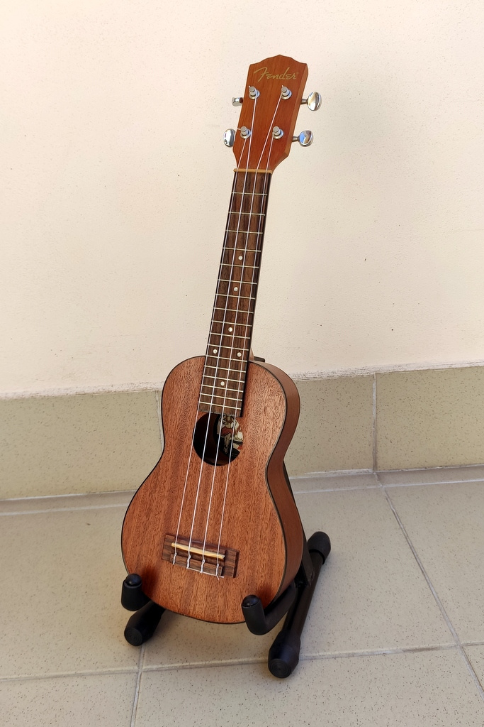 Sopránové ukulele zn. Fender