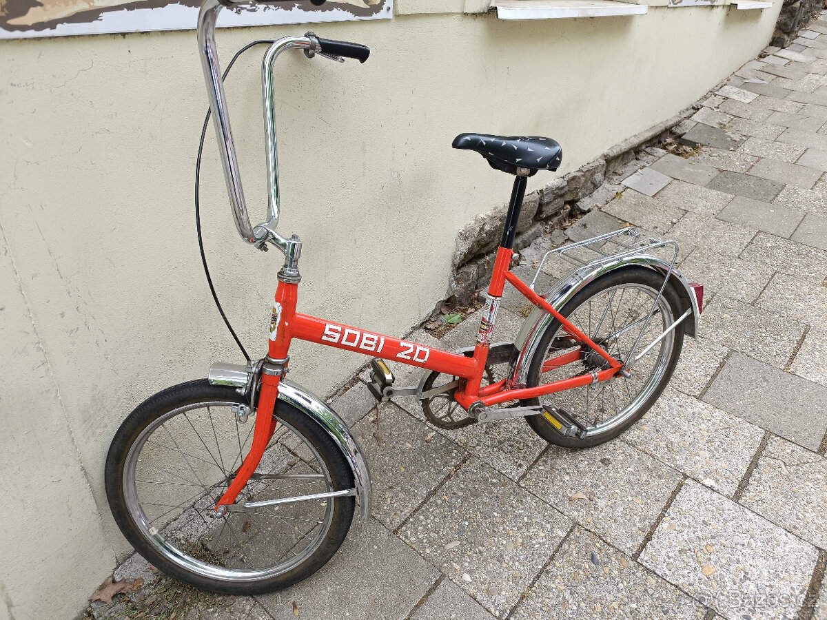 Jízdní kolo SOBI 20 / červené