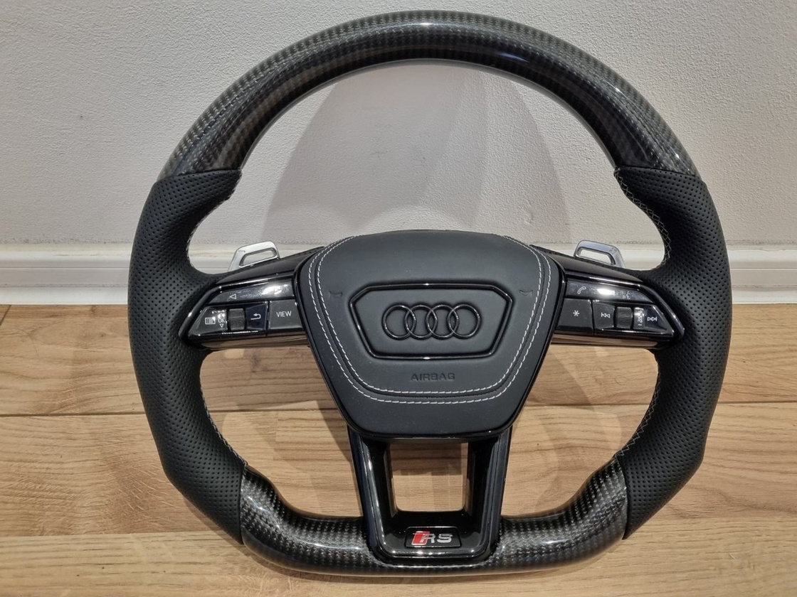 AUDI VOLANT KARBONOVY A6 A7 C8 Q8 S8 SQ8 E-TRON