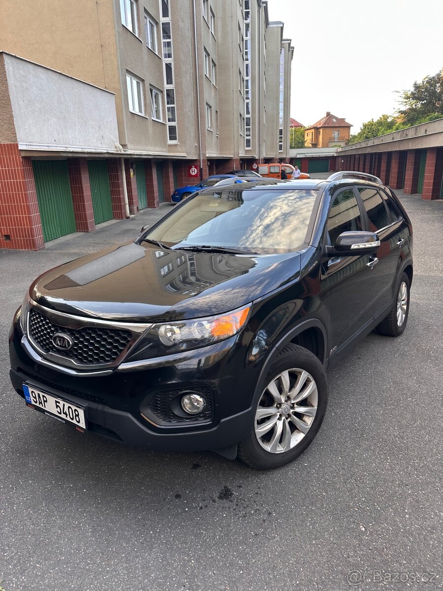 Kia Sorento 2011 2.2CRDi top stav 4x4