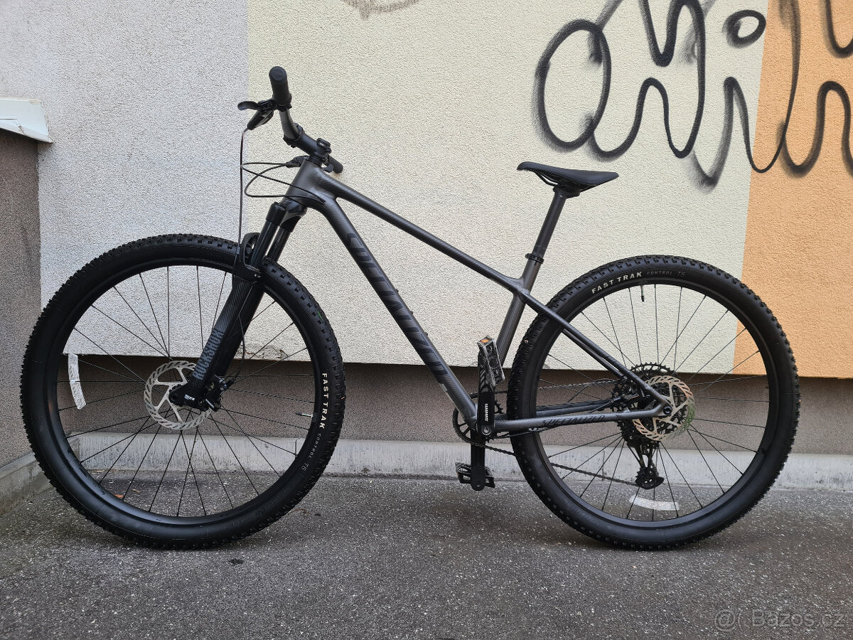 Kolo Specialized Chisel HT, kola 29’’, ram M