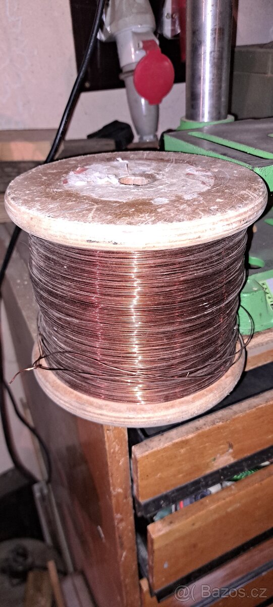 Měděný drát 11kg