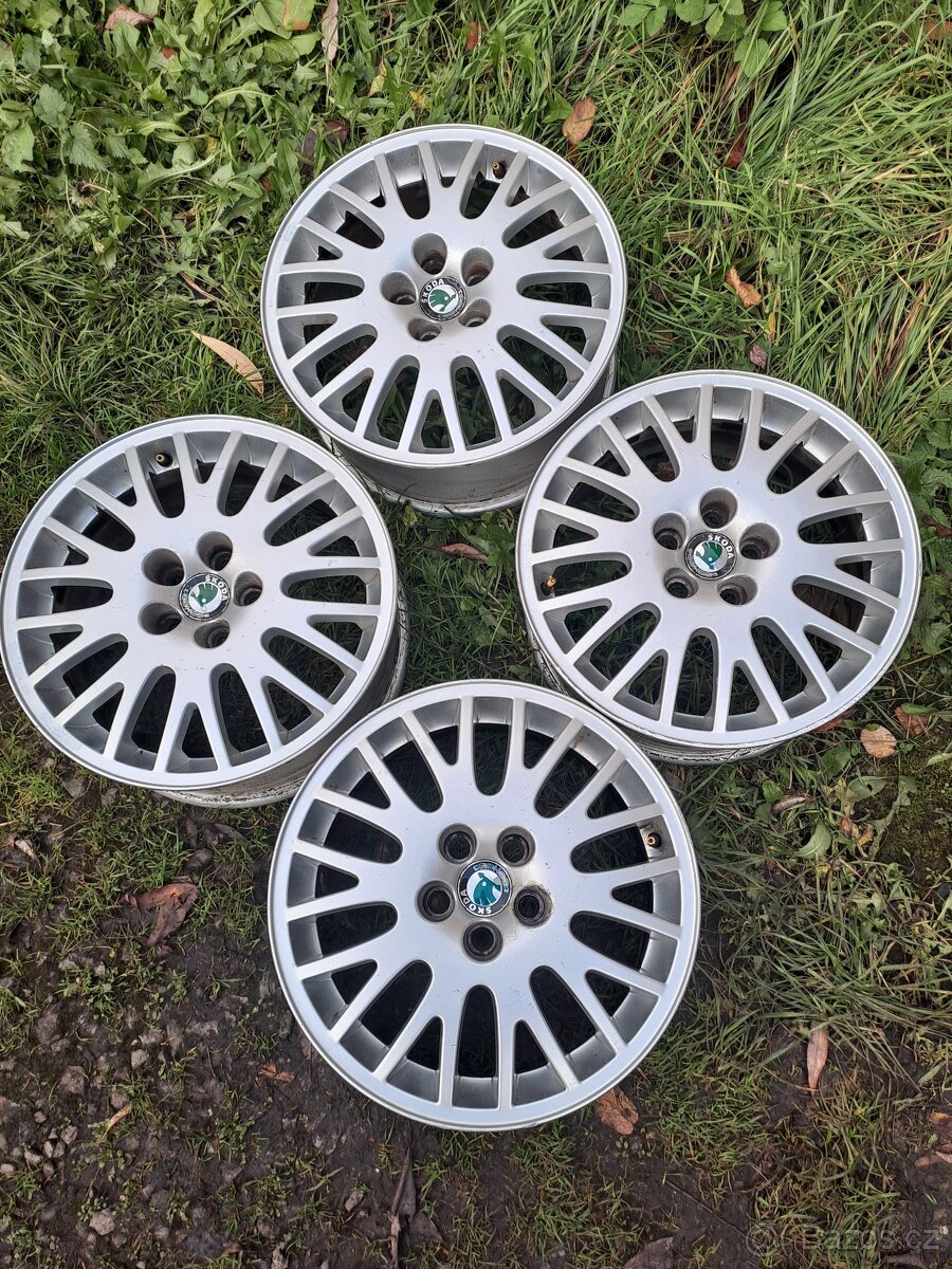 Alu kola 5x100 originál Škoda R16