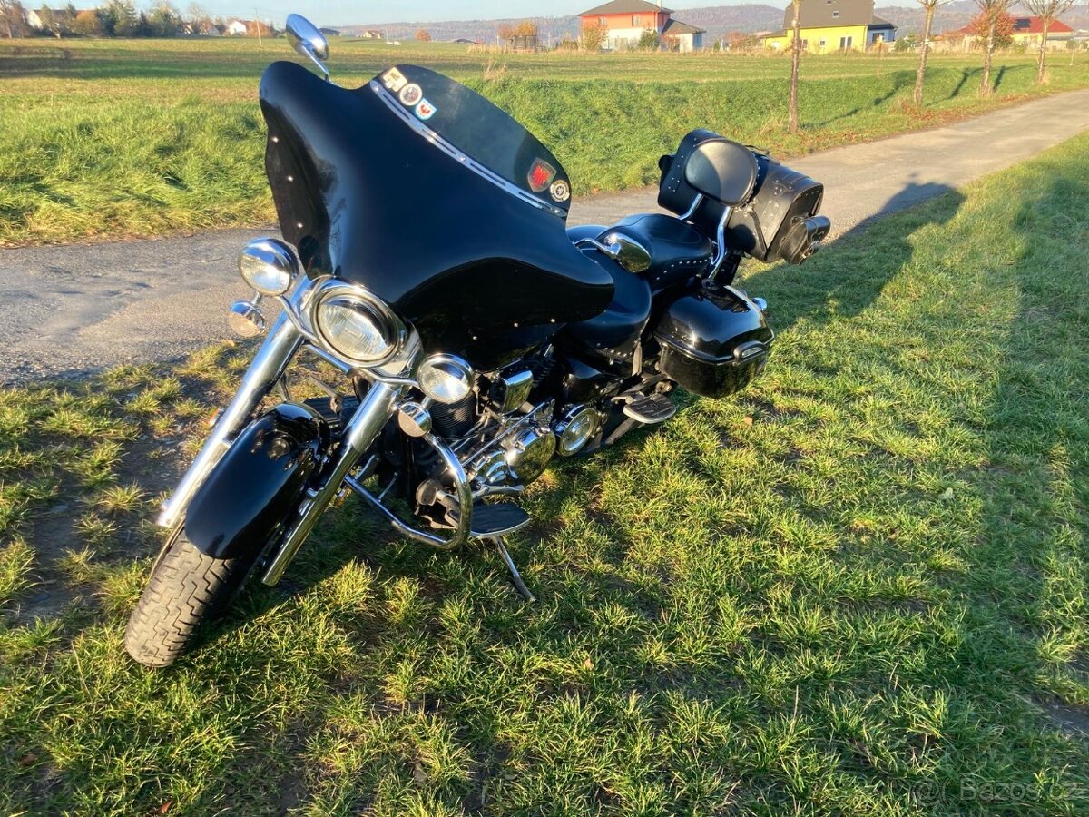 Yamaha XV 1700