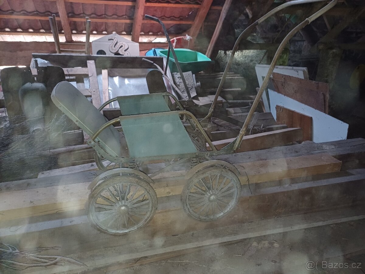Retro kočárek