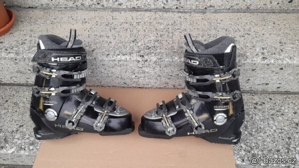Kvalitní lyžáky Head 26-26,5 cm