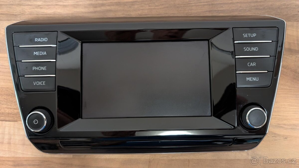 Autorádio Bolero Škoda Superb