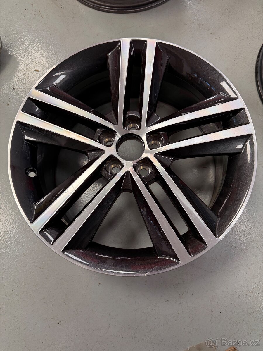 Škoda Rapid Alu kolo Ray 7Jx17 ET46