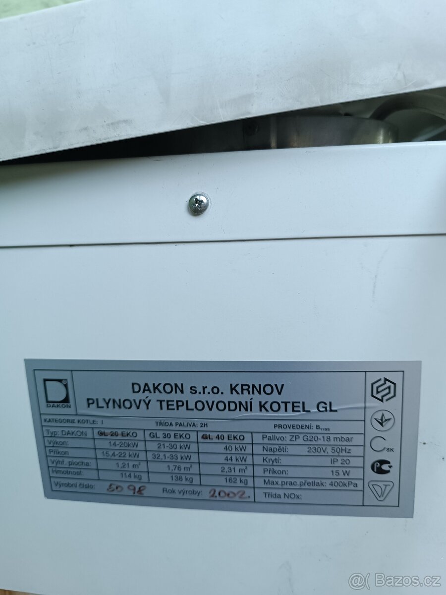 Prodám plynový kotel  Dakon GL30EKO funkční na náhradní díly