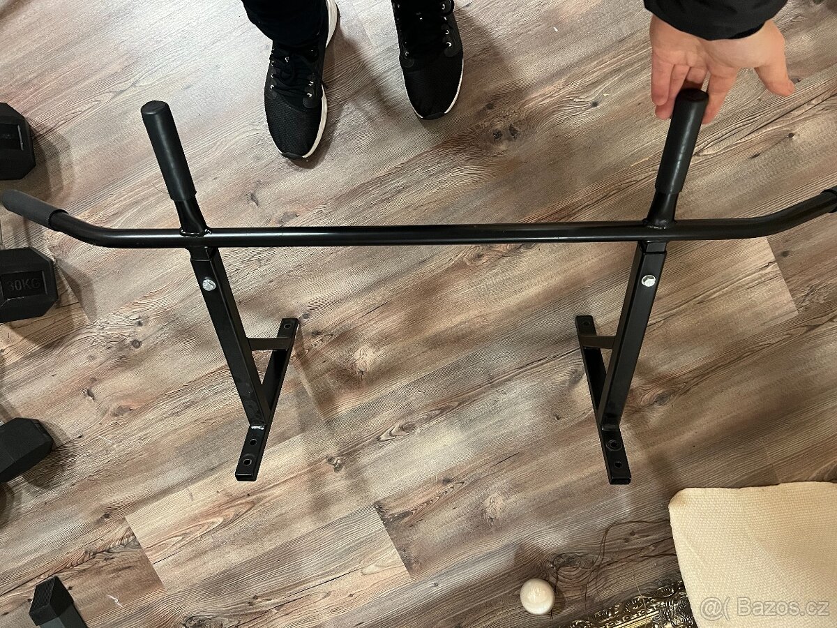 ✅ Hrazda na zeď ✅