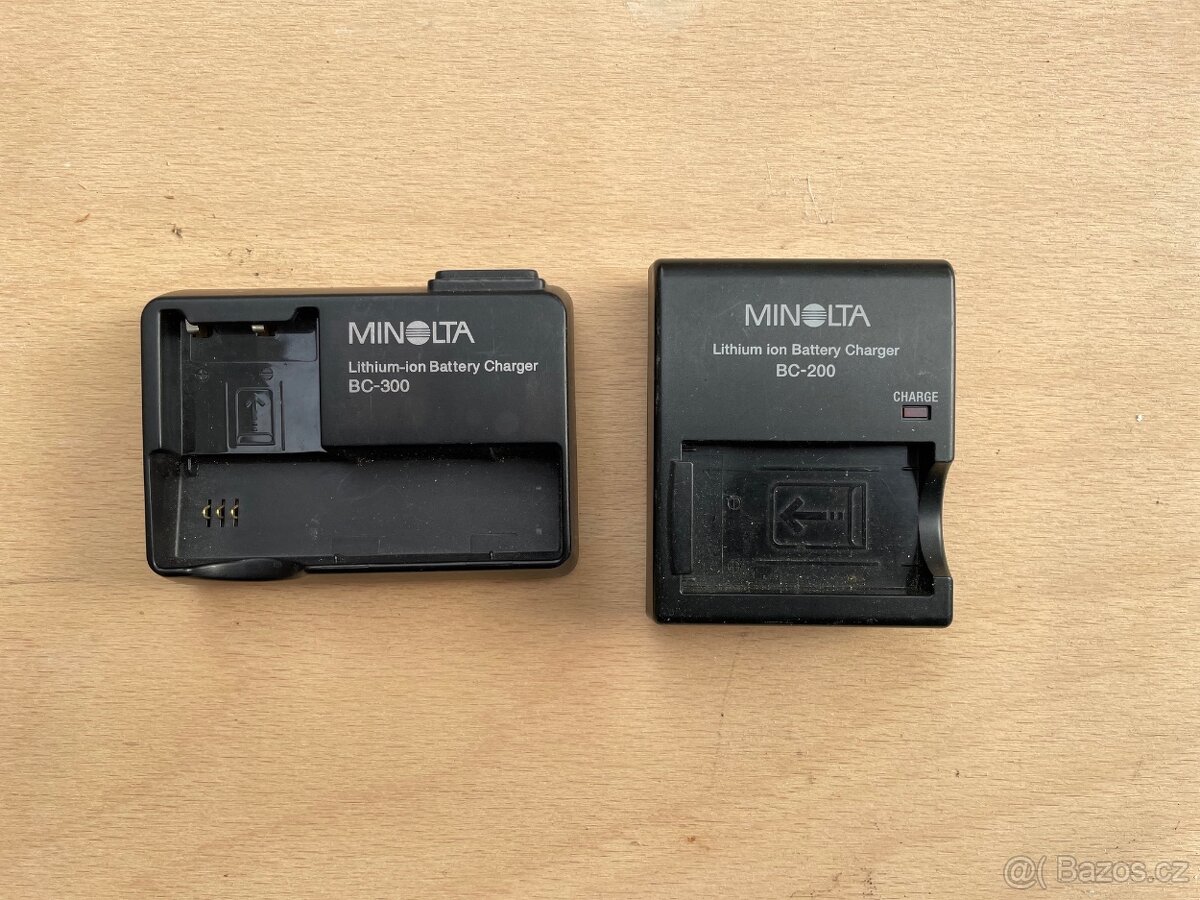MINOLTA BATTERY CHARGER